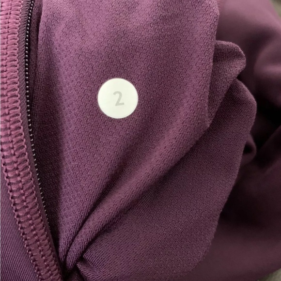 Lululemon Athletica First Mile Eggplant Magenta 1/4 Zip Pullover Jacket Size 2 - Picture 7 of 7
